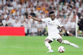 南宫28:突发意外被担架抬离赛场,石宇奇回应中新体坛.